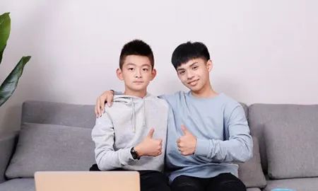 汉普森英语和阿卡索哪家好