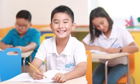 汉普森英语和阿卡索哪家好