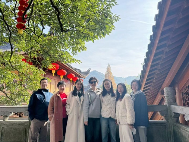 景德镇外国语_景德镇外教一对一_景德镇外语学院